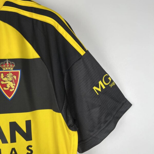 23-24 Real Zaragoza Away Fans Jersey - Image 2