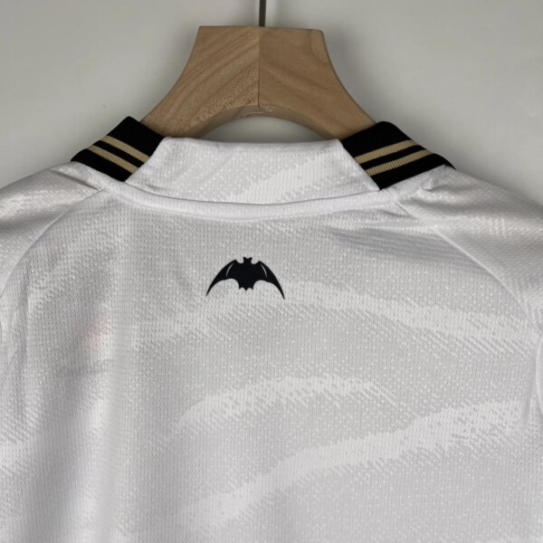 23-24 Valencia CF Home Kid Kit - Image 10