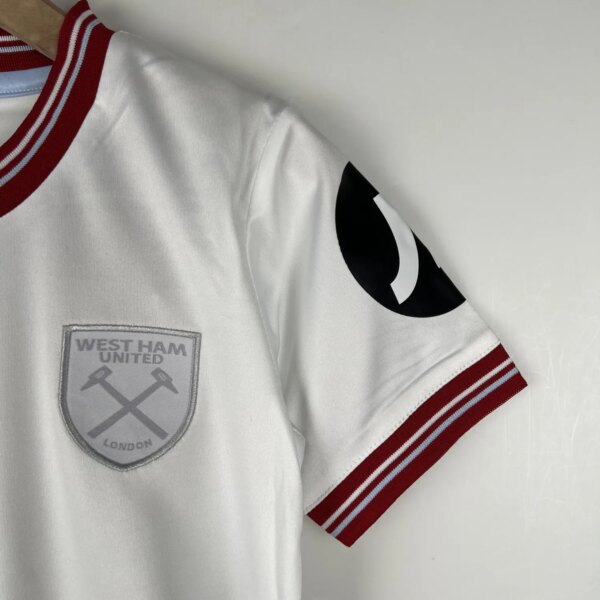 23-24 West Ham United Away Kid Kit - Image 4