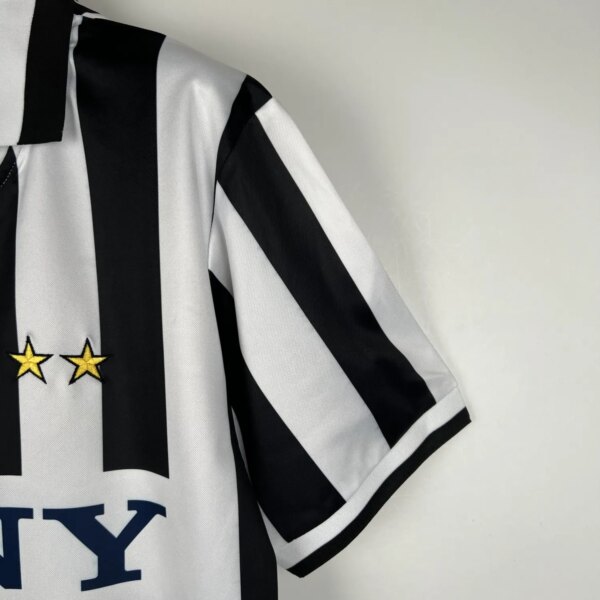 1996-97 Juventus Home Retro Jersey - Image 2