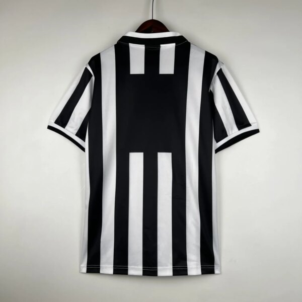 1996-97 Juventus Home Retro Jersey - Image 4