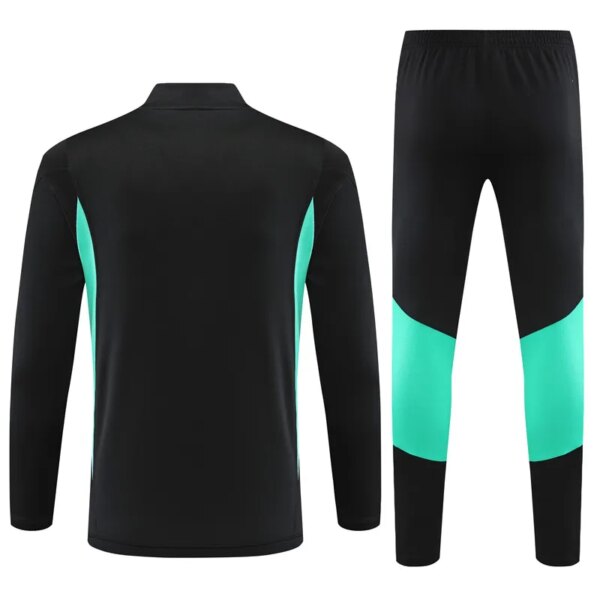 23-24 Manchester United Training Suit - Image 2