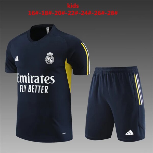 23-24 Real Madrid Training Short Sleeve Suit - Image 3