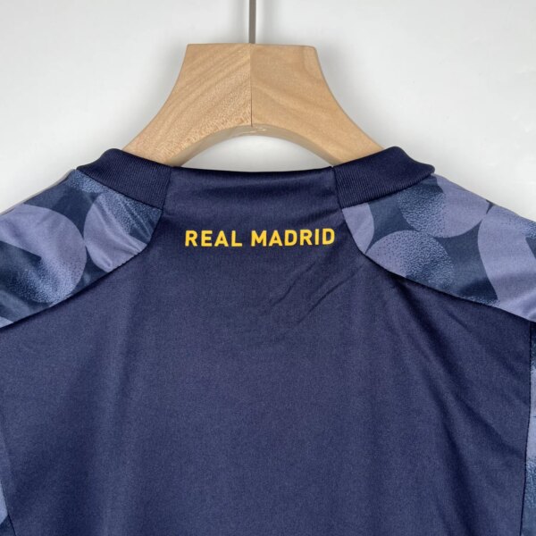 23-24 Real Madrid Away Kid Kit - Image 7
