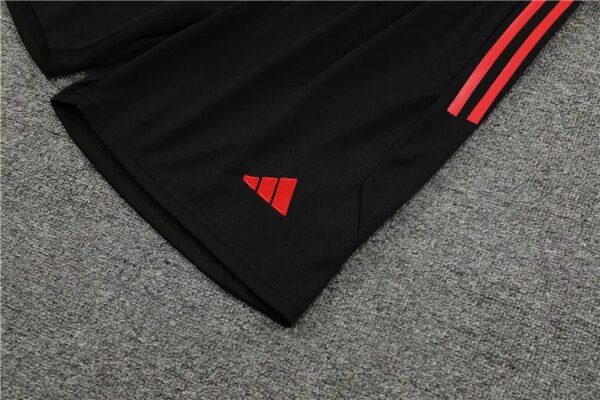 23-24 Manchester United Training Short Sleeve Suit - Image 11