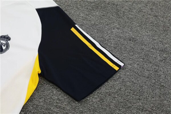 23-24 Real Madrid Training Short Sleeve Suit - Image 7