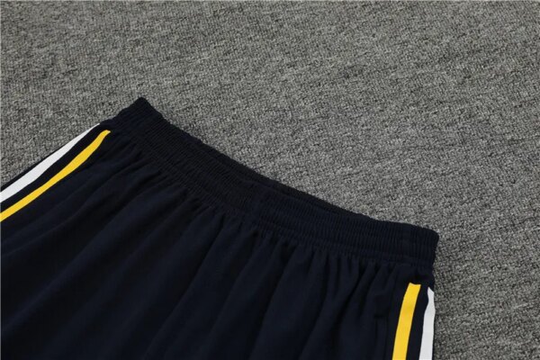 23-24 Real Madrid Training Short Sleeve Suit - Image 8
