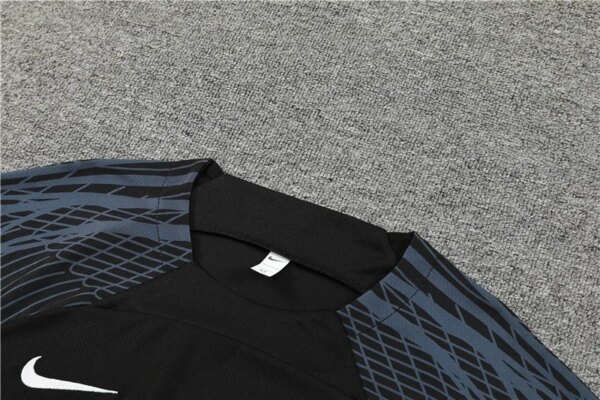 23-24 PSG Training Short Sleeve Suit - Image 5