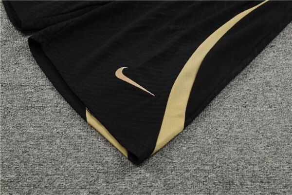 23-24 Chelsea Training Short Sleeve Suit - Image 10
