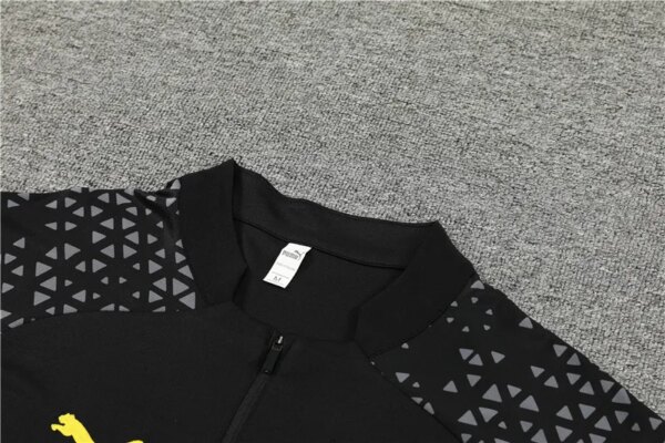 23-24 Borussia Dortmund Black Training Suit - Image 3