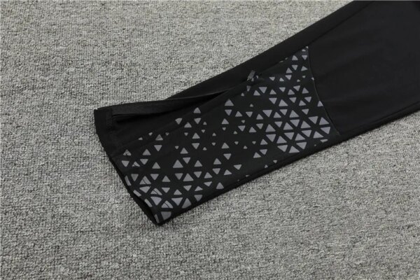 23-24 Borussia Dortmund Black Training Suit - Image 12