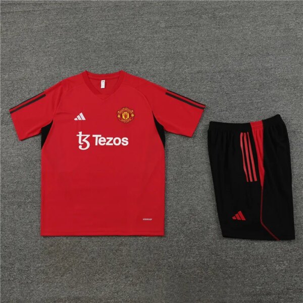 23-24 Manchester United Red Training Short Sleeve Suit - Image 3