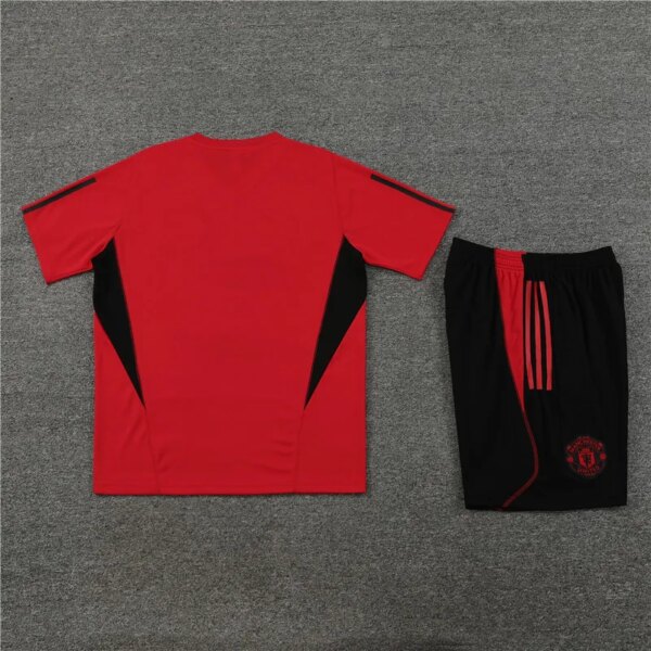 23-24 Manchester United Red Training Short Sleeve Suit - Image 7