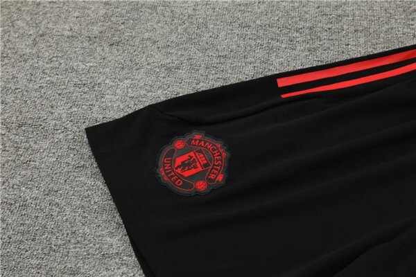 23-24 Manchester United Red Training Short Sleeve Suit - Image 9