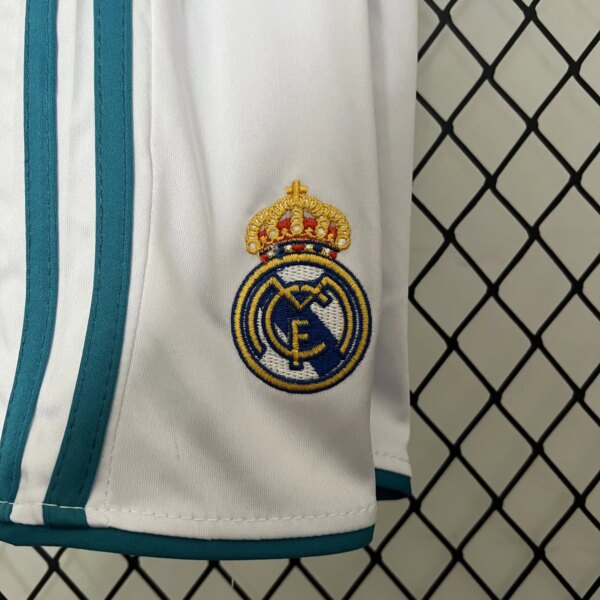 Retro17-18 Real Madrid Home Kids Kit - Image 4