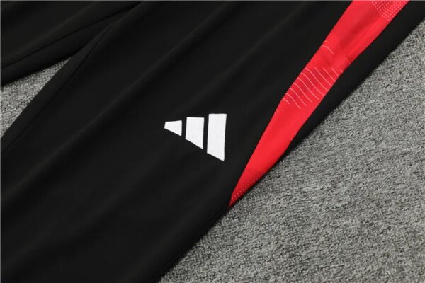 24-25 Bayern Munich Training Suit - Image 10
