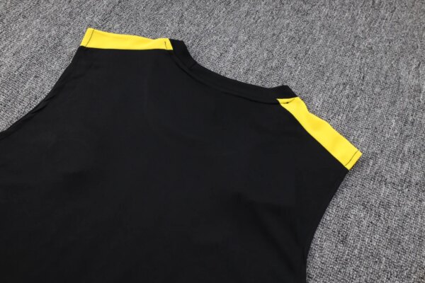 23-24 PSG Jordan Black Training Vest Suit - Image 5