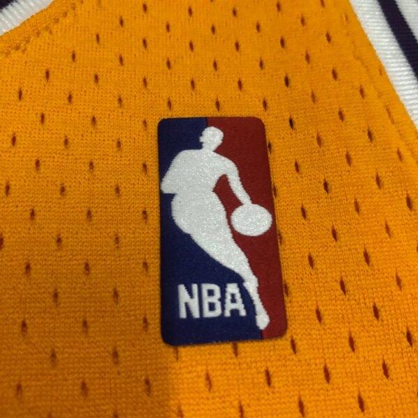 M&N 07-08 Lakers  SW Yellow 24# Bryant - Image 5