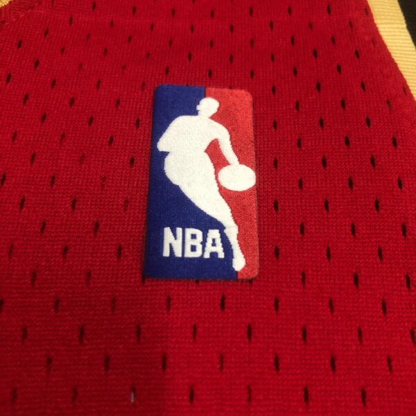 M&N 03-04 Cleveland Cavaliers  SW Red 23# JAMES - Image 2