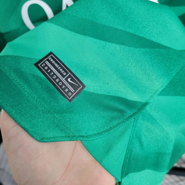 23-24 PSG Green GoalKeeper Long Sleeve Jersey - Image 2