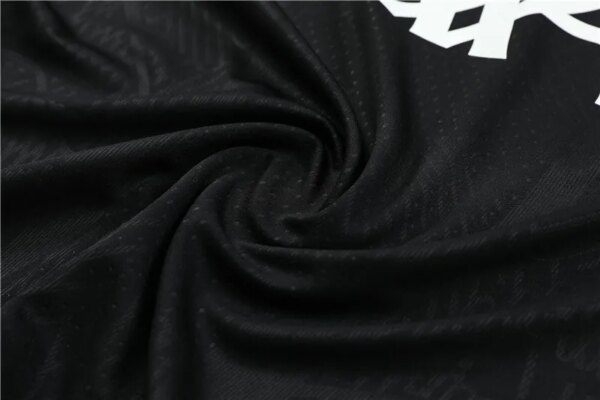 23-24 Liverpool Black Player version Training suit - Image 2