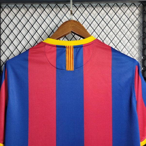 10-11 Barcelona Home Retro Jersey - Image 5