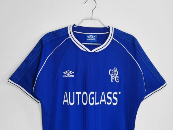 99-01 Chelsea Home Retro Jersey - Image 3