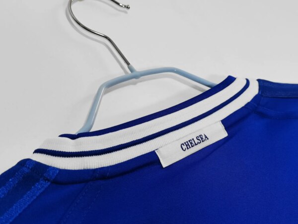 99-01 Chelsea Home Retro Jersey - Image 4