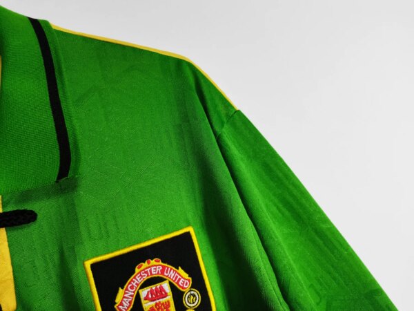 1992-1993 Manchester United Away Long Sleeve Retro Jersey - Image 2