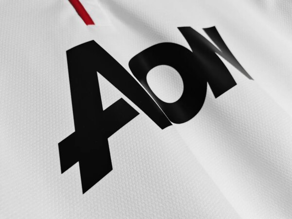 12-13 Manchester United Away White Retro Jersey - Image 2