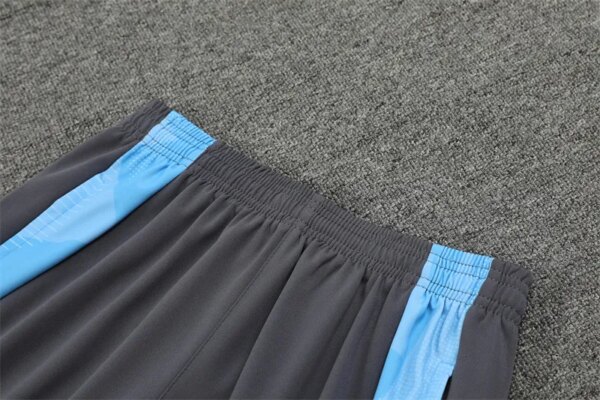 24-25 Argentina Gold Training Suit - Image 4