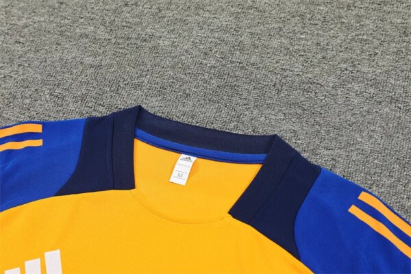 24-25 Juventus Orange Short Sleeve Training Suit - Image 3