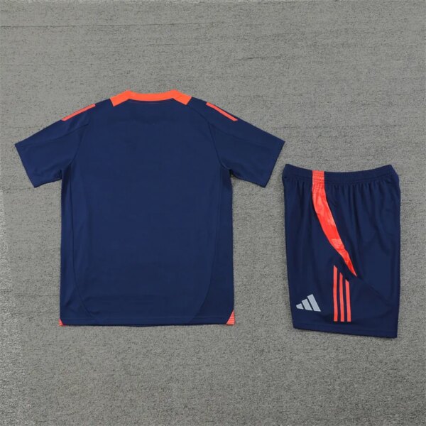 24-25 Manchester United Blue Short Sleeve Training Suit - Image 4