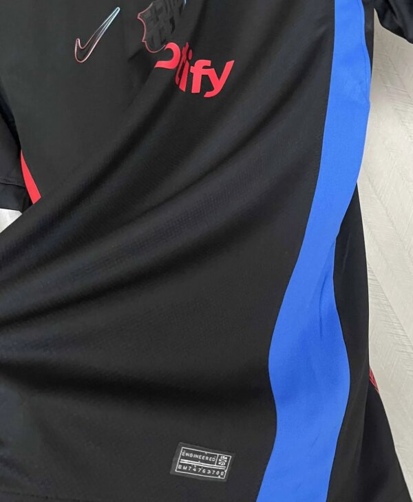 24-25  Barcelona Away Fans Jersey - Image 3