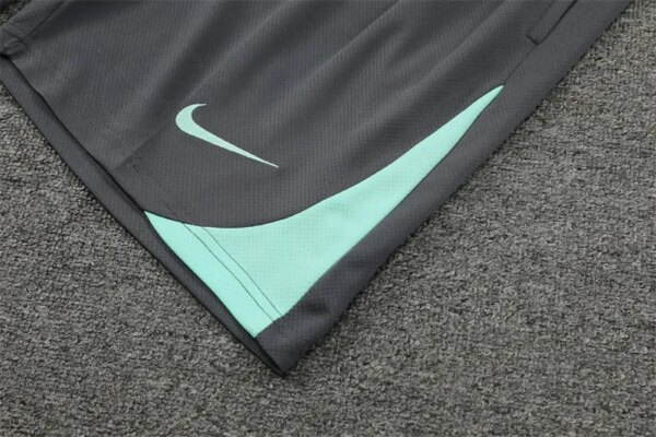 24-25 PSG Gray Short Sleeve Training Suit - Image 6