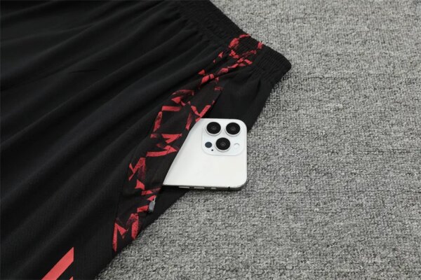 24-25 Manchester United Red Short Sleeve Training Suit - Image 7