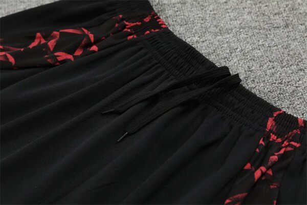 24-25 Manchester United Red Short Sleeve Training Suit - Image 8