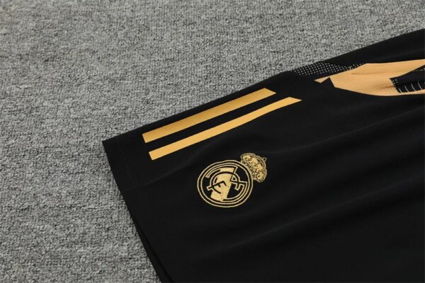 24-25 Real Madrid Black Gold Short Sleeve Training Suit - Image 6