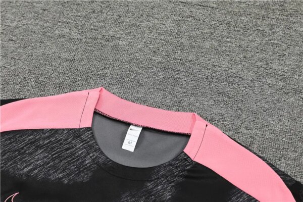 24-25 PSG Black and Pink Short Sleeve Training Suit - Image 2