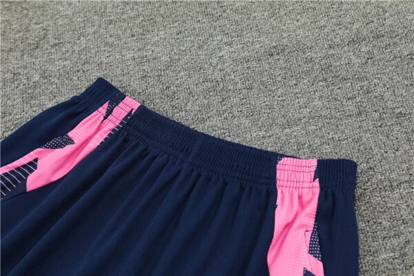 24-25 Arsenal Pink Short Sleeve Training Suit - Image 4