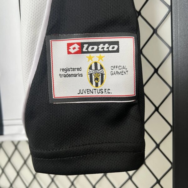 02-03 Juventus Home Retro Jersey - Image 3