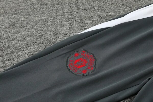 24-25 Manchester United Grey Player Version Training Suit - Image 8