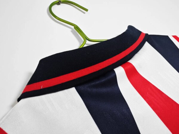 1990 England Home Retro Jersey - Image 4