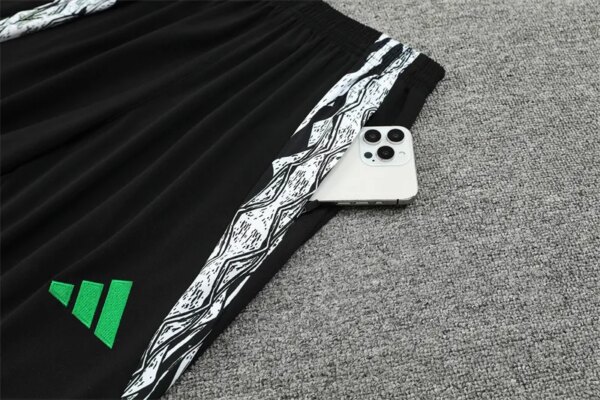 24-25 Arsenal Black Training Suit - Image 9