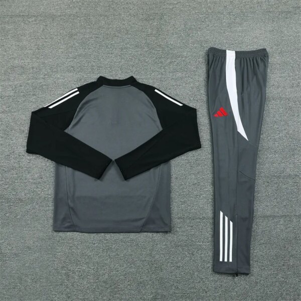 24-25 Manchester United Grey Training Suit - Image 7