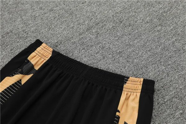 24-25 Real Madrid Black Training Suit - Image 7