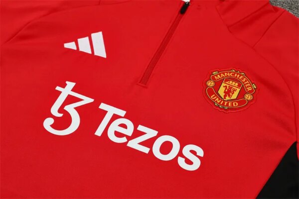24-25 Manchester United Red Training Suit - Image 3