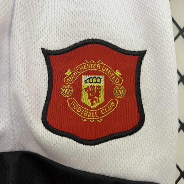 Retro 94-96 Manchester United  Home Kids Kit - Image 3