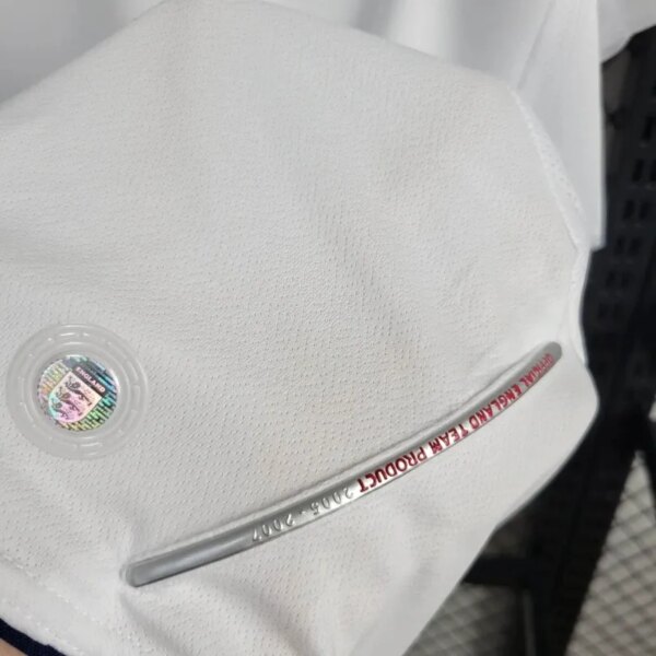 2005  England Home Long Sleeve Retro Jersey - Image 2