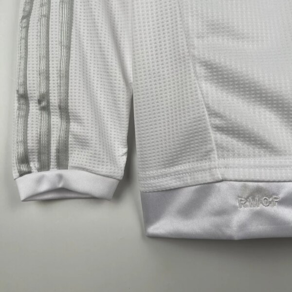 15-16 Real Madrid Home Long Sleeve Retro Jersey - Image 3